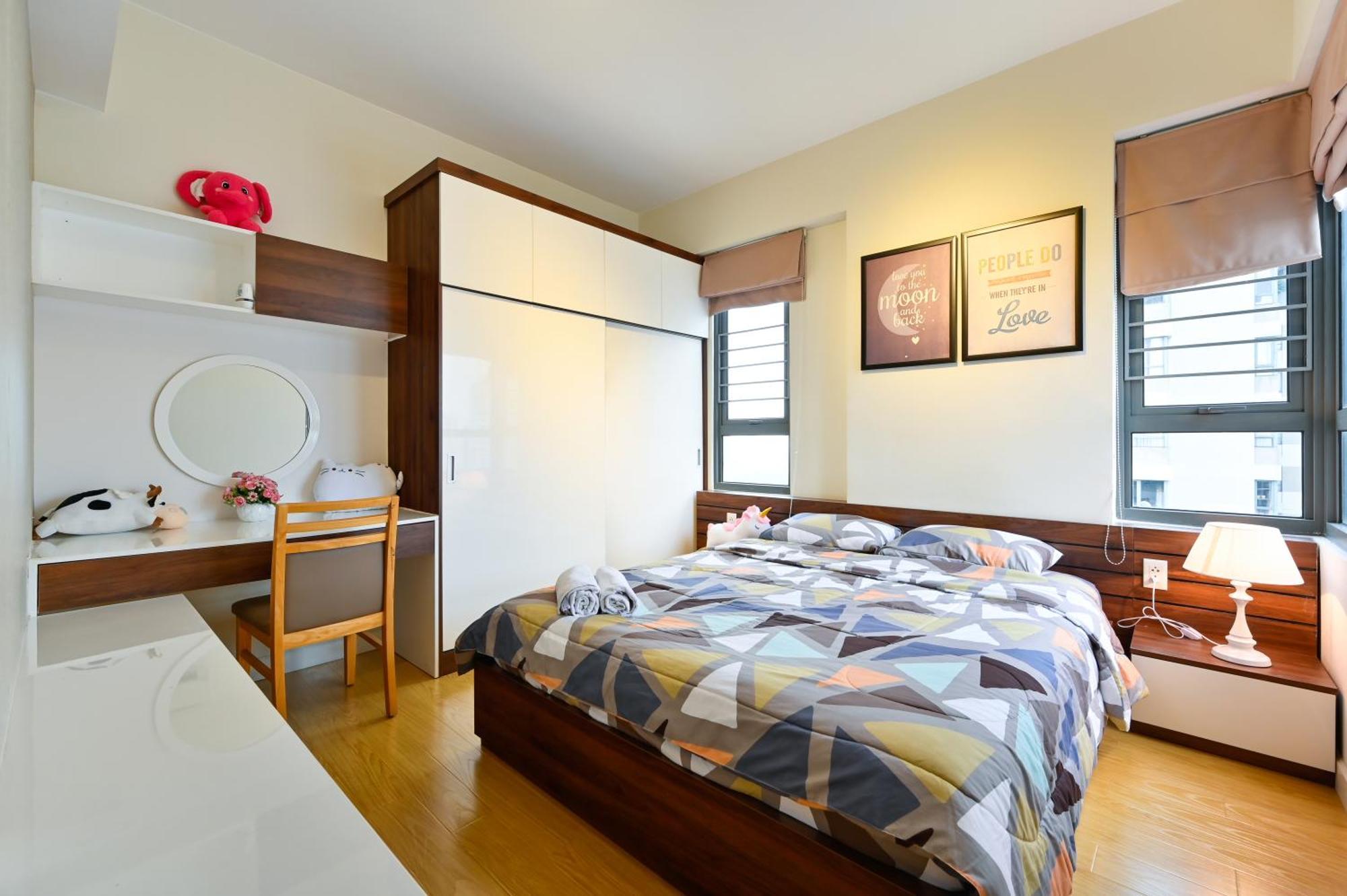 Wonderful 2 Bedroom In Masteri T1, Fully Furnished With Full Amenities Căn hộ TP. Hồ Chí Minh